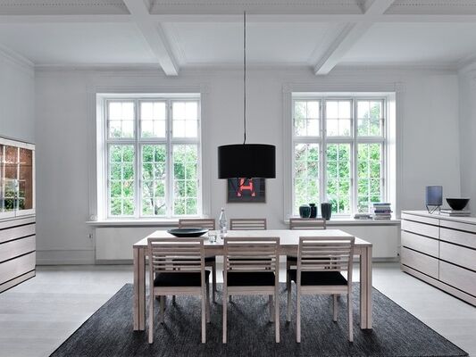 Modern Wood And Metal Furniture Dining Table And Chairs Multi Functional Customized