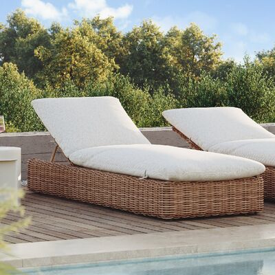 Modern Rattan Outdoor Furniture Customizable  Rattan Sun Lounger Easy To Clean