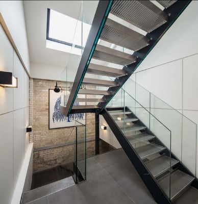 Stainless Steel And Glass Handrail Classic And Simple Design For Bridge Railings And Stairs