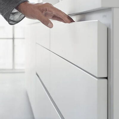 User Friendly  Residential Kitchen Cabinets White Kitchen Cupboard OEM ODM