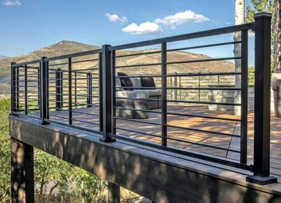 Modern Sleek Balcony Ss Glass Railing Metal And Glass Balustrade Easy Maintenance